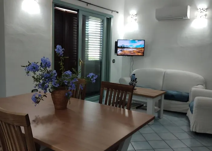 Bifamiliare Con Vista Mare Nyaraló
